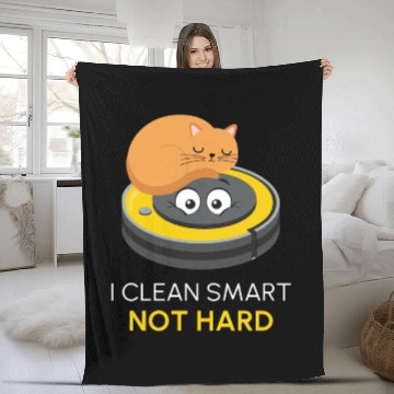 Discover I Clean Smart Cat Kitten Robot Vacuum Fleece Blankets