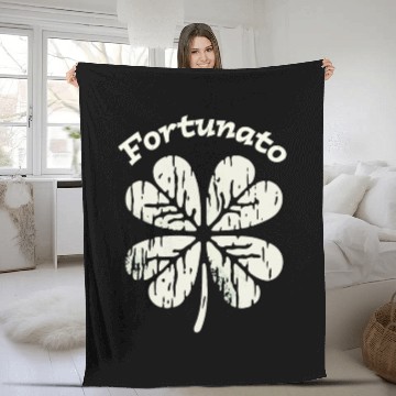 Discover Fortunato Emblem Distressed Four-Leaf Fleece Blankets
