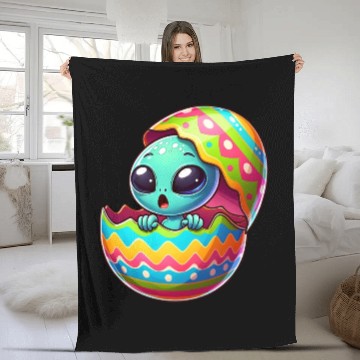 Discover Colorful Alien Easter Egg Hatch Design Fleece Blankets