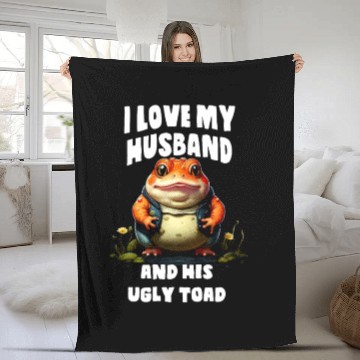 Discover I love my husband and her ugly toad Herpetologist Fleece Blankets