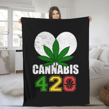 Discover Sidesplitting 420 Love Herb Weed Marijuana Design Fleece Blankets