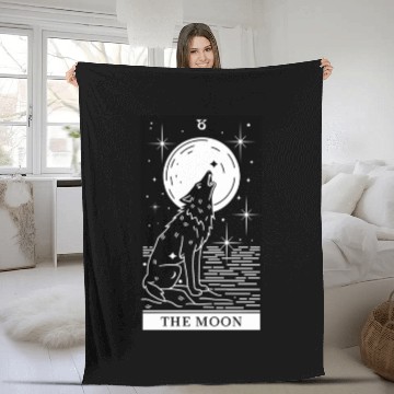 Discover Tarot Card The Moon Wolf Howling Fleece Blankets