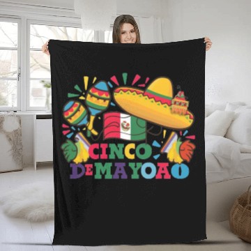 Discover Cinco de Mayo: Mexican Flag Design Fleece Blankets