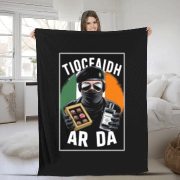 Discover Irish Fathers Day - Tiocfaidh Ár Lá Fleece Blankets