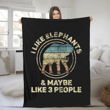 Discover Elephant Family Love Spirit Animal Design Fleece Blankets
