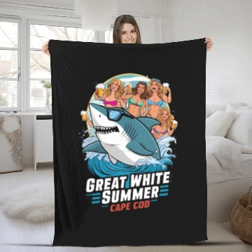 Discover Stylish Great White Shark Fleece Blankets (Cape Cod)