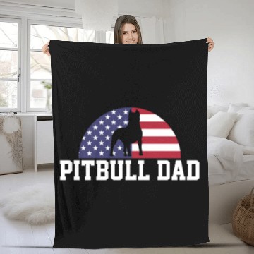 Discover Pitbull Dad Embracing USA Flag Merica Pride Art Fleece Blankets