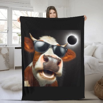 Discover Funny Solar Eclipse Wearing Glasses Fleece Blankets