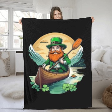 Discover St. Patrick's Day Shamrock St Paddy's Day Kayak Fleece Blankets