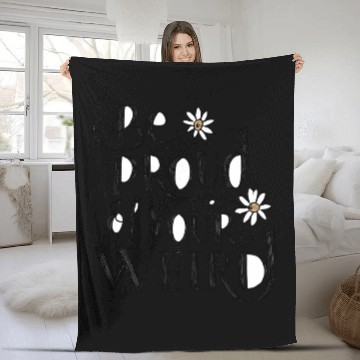 Discover Be PROUD OF YOUR WEIRD Fleece Blankets