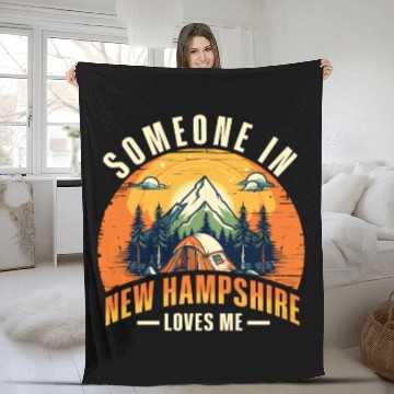 Discover Someone In New Hampshire Loves Me Fleece Blankets