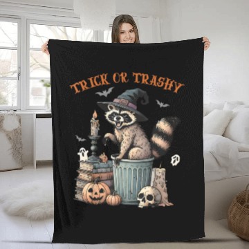 Discover Trick Or Trashy Funny Raccon Halloween Fleece Blankets