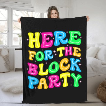 Discover This Childless Cat Lady Ladies is Voting Kamala El Fleece Blankets