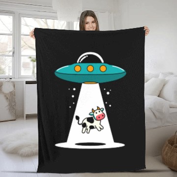 Discover UFO Cow Abduction Fleece Blankets