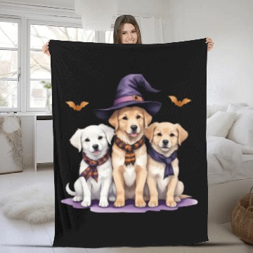 Discover Golden Retriever Halloween Spooky Dog Halloween Fleece Blankets