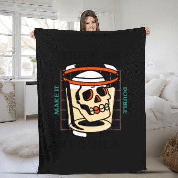 Discover Halloween - Trick or tequila. Fleece Blankets