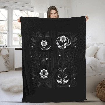 Discover Elegant Floral and Geometric Pattern Fleece Blankets