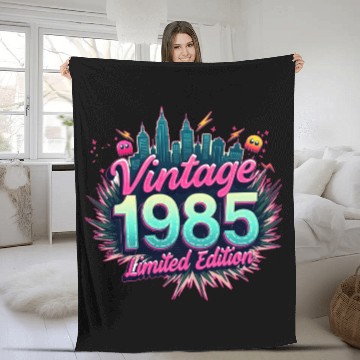 Discover vintage 1985 limited edition Fleece Blankets
