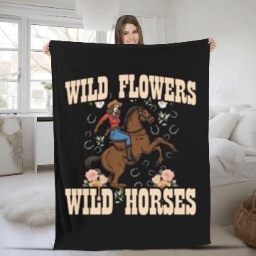 Discover Wild Flowers Wild Horses Women's Wild Horses Fleece Blankets