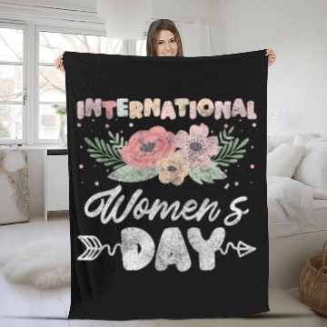 Discover Women Female Power Important Frida Kahlo Fleece Blankets