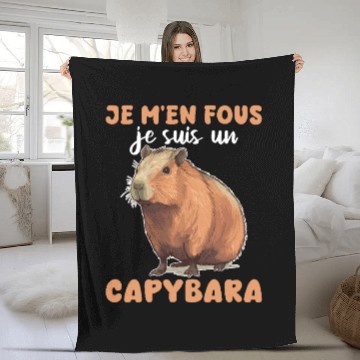Discover Je M'en Fous Je Suis Un Capybara - Sweet Capybara Fleece Blankets