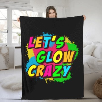 Discover Retro 80s Style design – Perfect for Nostalgia Fa Fleece Blankets