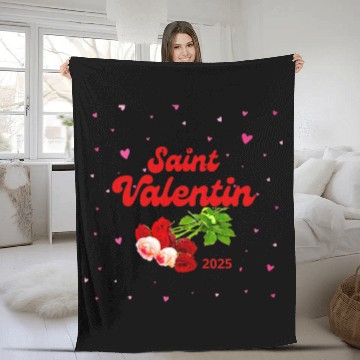 Discover Saint Valentin Fleece Blankets