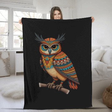 Discover aztec owl funny owl design for bird lovers Fleece Blankets