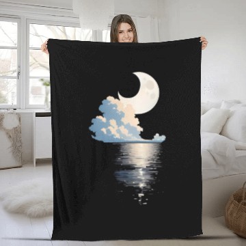 Discover Full Moon Over sea Fleece Blankets