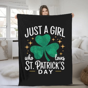 Discover Just a Girl Who Loves St. Patrick's Day Shamrock Fleece Blankets