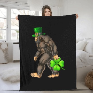 Discover Vintage St Patricks Day Bigfoot Sasquatch Irish Fleece Blankets
