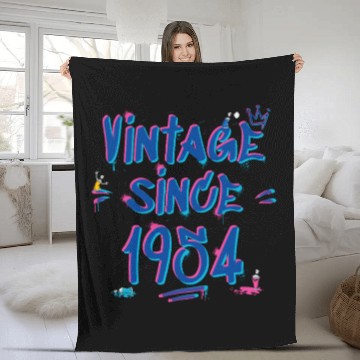 Discover Vintage Since 1954 Hip-Hop Graffiti Glitch 71st Fleece Blankets