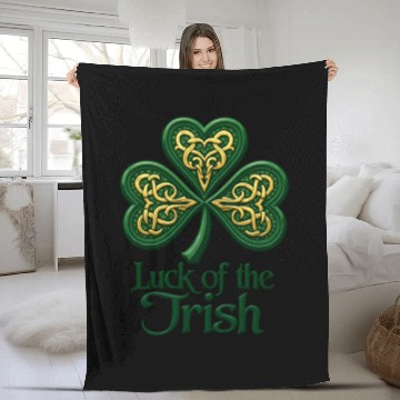 Discover Celtic Shamrock Fleece Blankets – Luck of the Irish Design