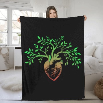 Discover Nature-Inspired Anatomical Heart & Tree Design Fleece Blankets