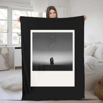 Discover Starry Night Embrace Couple Polaroid Fleece Blankets