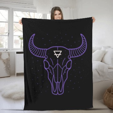 Discover Earth Symbol Bull Skull | Mystic Minimal Art Fleece Blankets