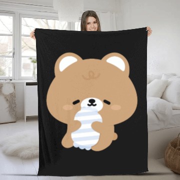 Discover Sleepy Brown Bear Fleece Blankets