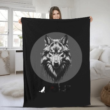 Discover wolf Fleece Blankets