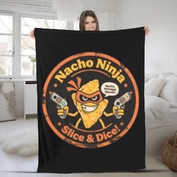 Discover Vintage Style Nacho Chip with Light Guns Gamer Fleece Blankets