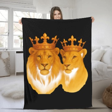 Discover Royal Bond: The King & Queen of the Wild Fleece Blankets