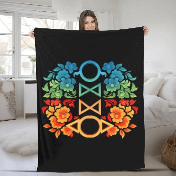 Discover Geometric Floral Pattern Fleece Blankets