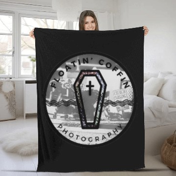 Discover BlacknWhite Coffin Homeless Street Famiy Give Back Fleece Blankets