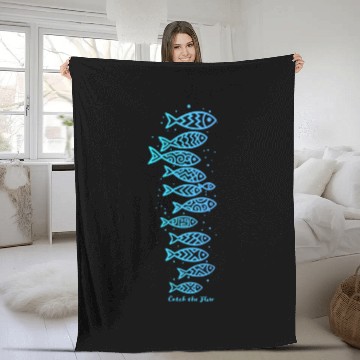 Discover Catch The Flow Fish Ocean Grafik Design Fleece Blankets
