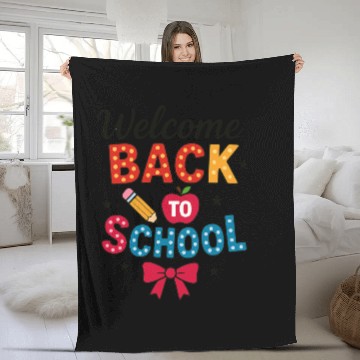 Discover Elegant Gift Fleece Blankets for Students Back to School