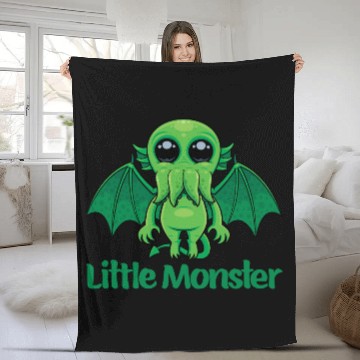 Discover Little Monster Cthulhu Cute Creepy Mythical Buddy Fleece Blankets