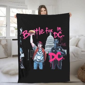 Discover Free DC Sandwich Guy Banksy Style Street Art Fleece Blankets