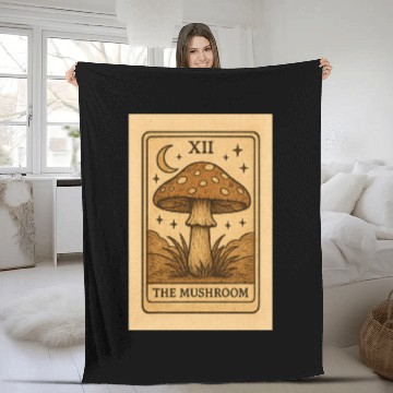 Discover Mystic Mushroom Tarot Card Design Fleece Blankets