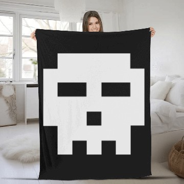 Discover Scott Pilgrim: Pixel Skull Fleece Blankets