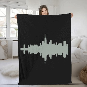 Discover Chicago skyline Fleece Blankets