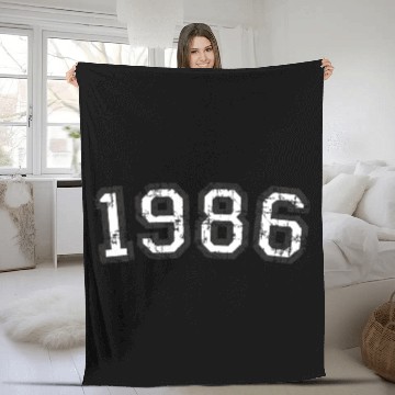 Discover Vintage 1986 (Antique White) 34th Birthday Year Fleece Blankets